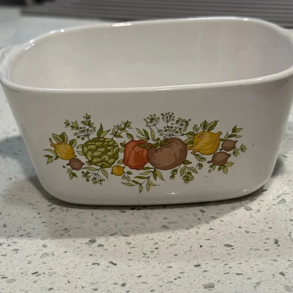 CorningWare Spice Of Life Small 700mL Vintage / Tab Handles Casserole P-43-B